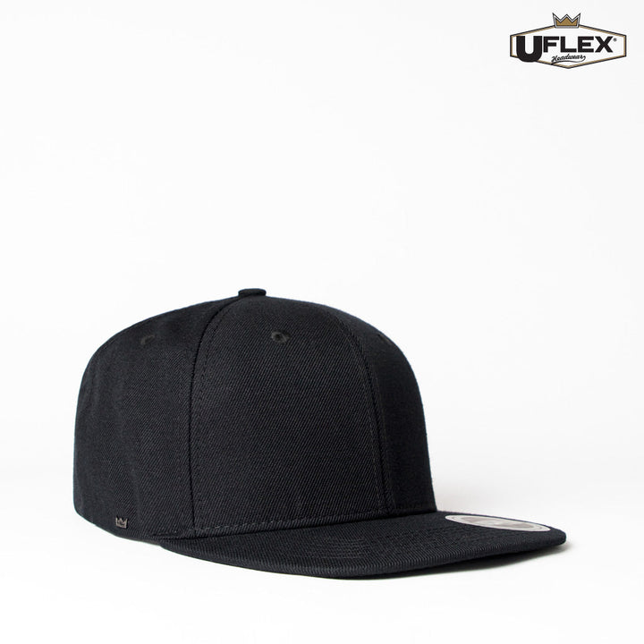 U15604 - UFlex - Adults Flat Peak 6 Panel Fitted